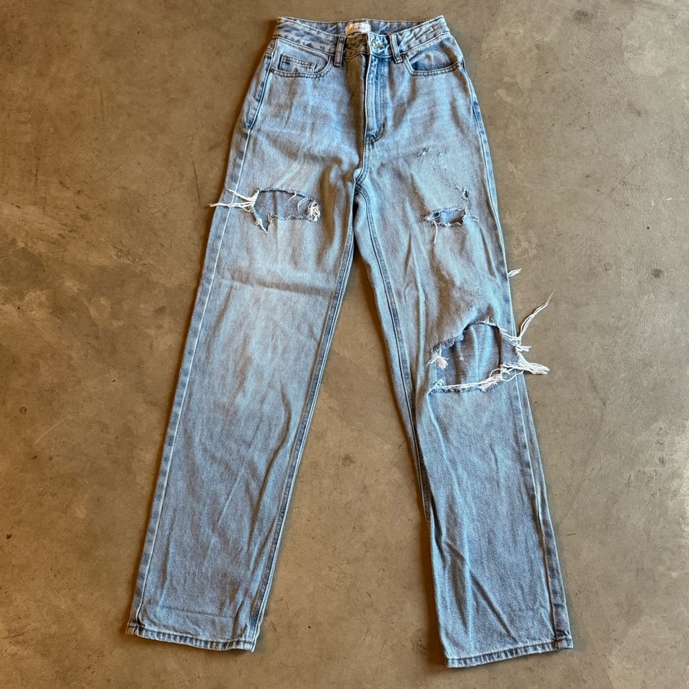 PACSUN, 80s boyfriend cut high waist Distressed Light Blue Jeans (25)